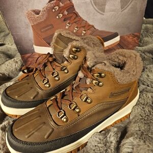 GREAT FIND!! Weatherman leather seasonal boots. Unisex! Men's 8 / woman 10